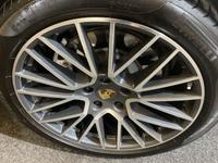 Porsche CAYENNE Photo 25