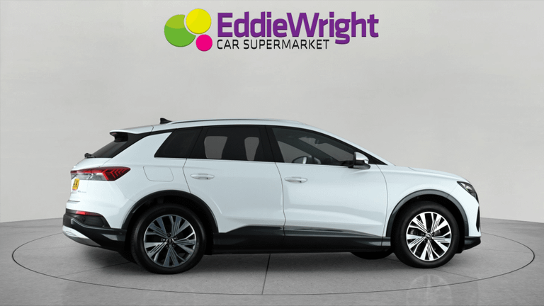 Audi Q4 E-Tron Photo bsapi-33fc824185ae22230d493f5204b54525e347fc51.jpg