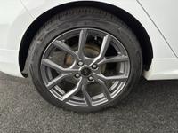 Ford FIESTA Photo 28