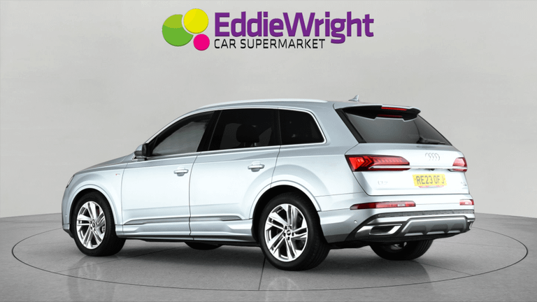 Audi Q7 Photo bsapi-34f940956d16fb469c05be4e72486e0b9ae6f190.jpg