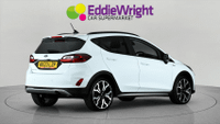 Ford Fiesta Photo 6
