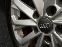 Audi A4 Photo 24
