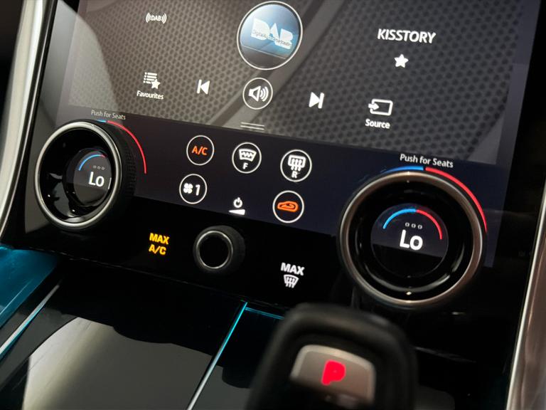 LAND ROVER Range Rover Sport Photo bsapi-361bba053c15bc035f0c87643280ff171edc31cf.jpg