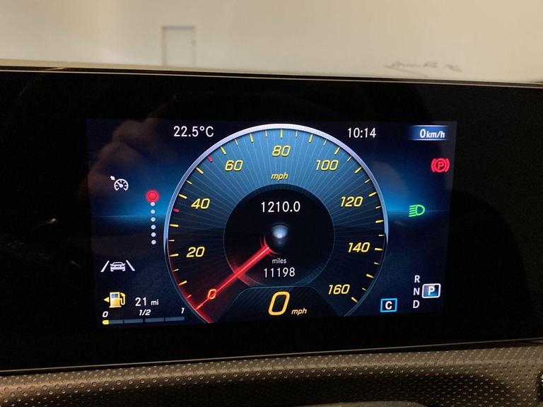 MERCEDES-BENZ CLA Photo bsapi-3669a840ff575698202057d004c02b766188d4b1.jpg
