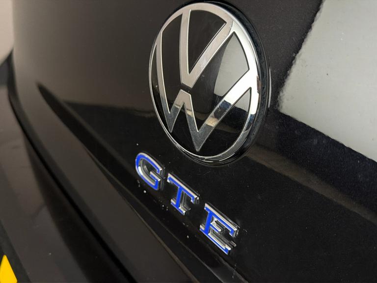 Volkswagen GOLF Photo bsapi-3692bf3ac35a2295f61f77fbdf56887b898bb18e.jpg