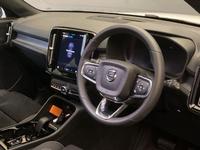 VOLVO XC40 Photo 3