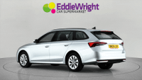 ŠKODA Octavia Photo 4