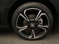 VAUXHALL CORSA Photo 18