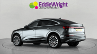 Audi E-Tron Photo 4
