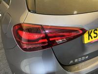 MERCEDES-BENZ A CLASS Photo 22