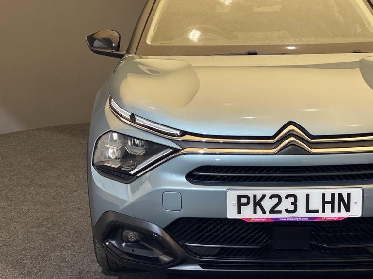 CITROEN C4 Photo bsapi-388b2ef5f19c80b393ede1790ee85dd8f3c21af1.jpg