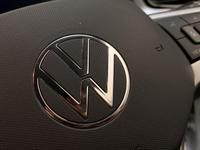 Volkswagen T-ROC Photo 24