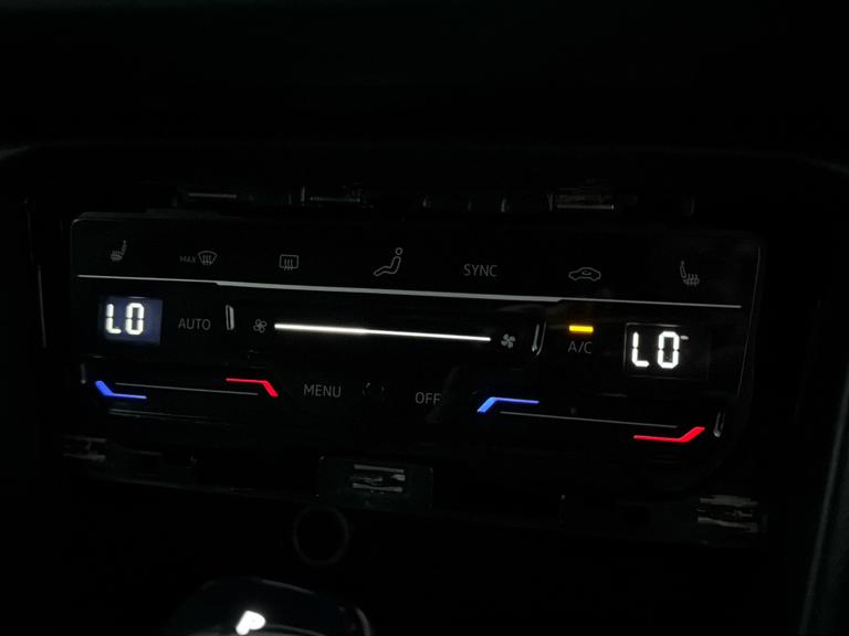 Volkswagen Tiguan Photo bsapi-38fe328fb17bbc0025b2304a25d8db99ac3be40c.jpg