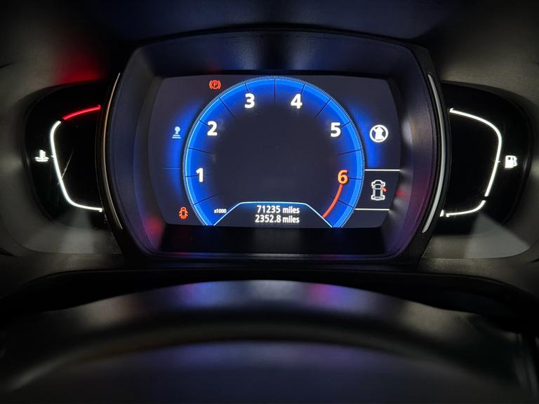RENAULT Kadjar Photo bsapi-397e782dac34defc296c65400cec400e81b25a14.jpg