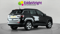 JEEP Compass Photo 6