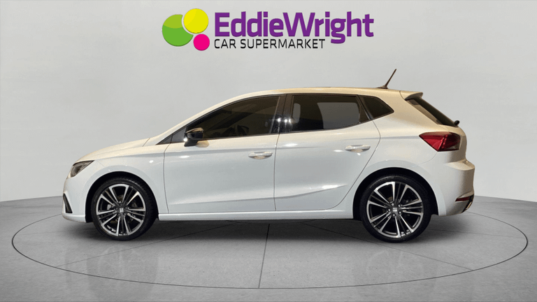 SEAT IBIZA Photo bsapi-3c56012110e57d8d8b490a922be617d8c7b95b80.jpg