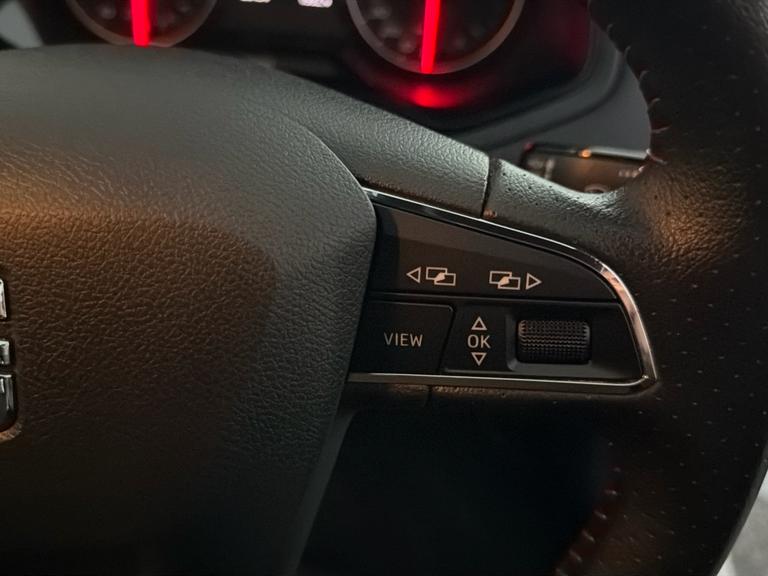 SEAT Ibiza Photo bsapi-3cb72cdabca0ee87d5374f71a74bf4335789953c.jpg