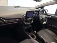 FORD Fiesta Photo 23