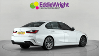 BMW 3 Series Photo 6