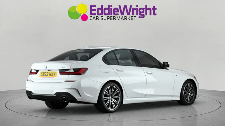BMW 3 Series Photo bsapi-3da326b2f41772d8eebd66ec4b42093c7b23569a.jpg
