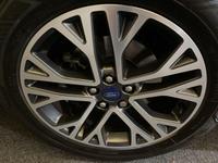 Ford KUGA Photo 21