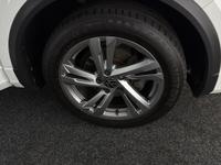 Volkswagen T-Roc Photo 8