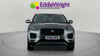 JAGUAR E-PACE Photo 1
