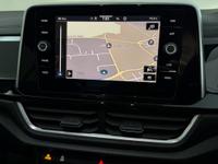 Volkswagen T-Roc Photo 9