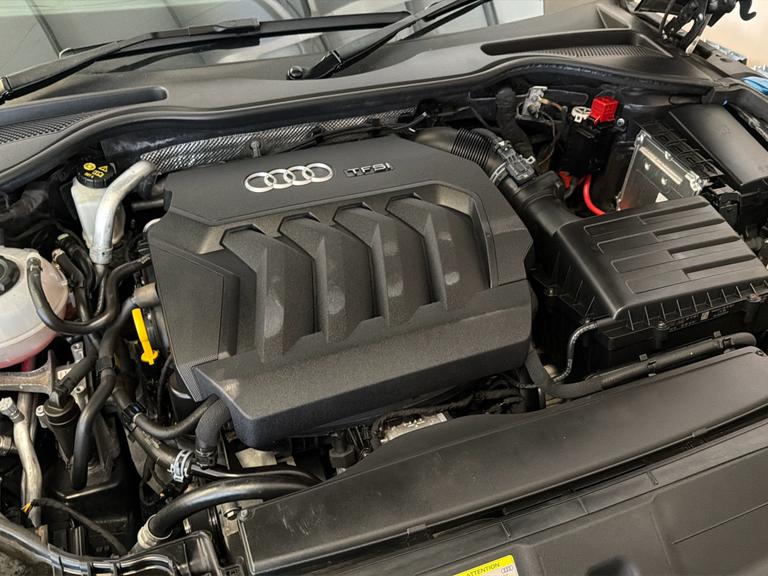 Audi TT Photo bsapi-3f2bde1ebc2f3d5ea62caa95d8f39c55e1921707.jpg