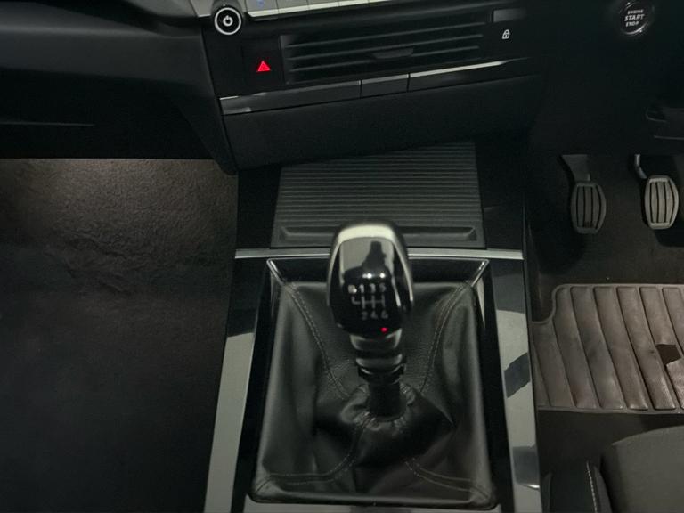 VAUXHALL ASTRA Photo bsapi-3f8b252b1af41bd7fe54e6b3c843b754c951ca31.jpg