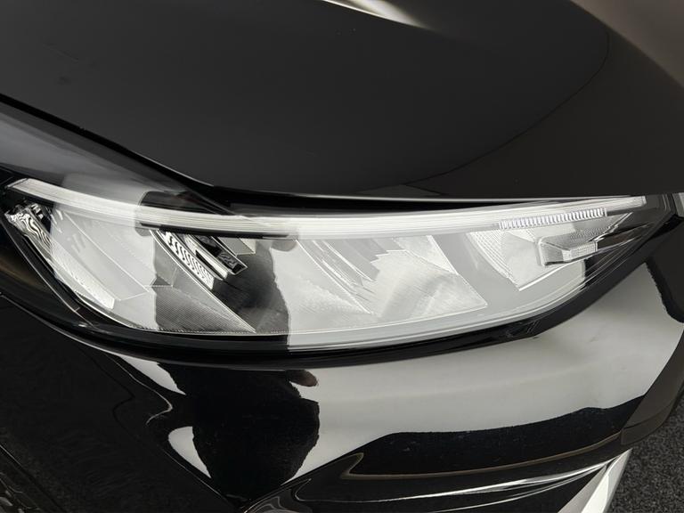 FORD Kuga Photo bsapi-3f96c8f1ff750aabe78edd09a2461938e61162e0.jpg