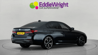 BMW 5 Series Photo 6