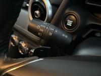 MAZDA Mazda2 Photo 32