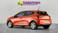 RENAULT Clio Photo 4