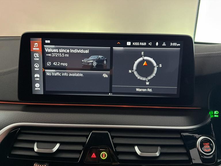 BMW 5 Series Photo bsapi-41055f72356a6936b84a31c9583ae59220162551.jpg