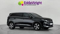 PEUGEOT 5008 Photo 1