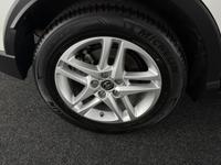 Toyota C-HR Photo 21