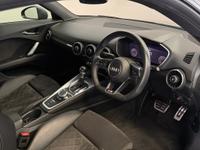 Audi TT Photo 3