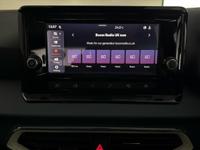 SEAT ARONA Photo 14