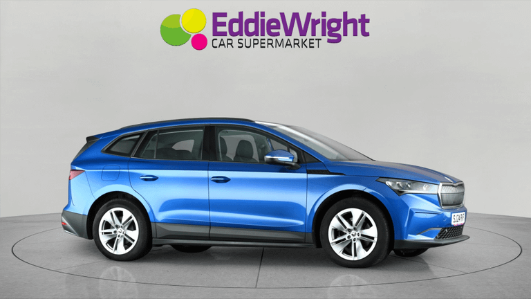 ŠKODA Enyaq Photo bsapi-42d0d6801ca6f182256b960383fc6d97948a76cd.jpg