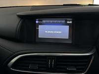 INFINITI Q30 Photo 34