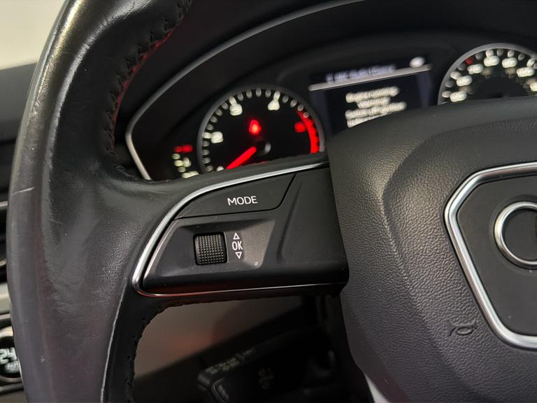 Audi A4 Photo bsapi-437c09bde2ac3c2a40d5df9604ae7e6c2883e0af.jpg