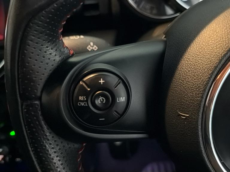 MINI HATCH Photo bsapi-443b05f76baabc308bbcfe6ba6c35eed9b3ea6d4.jpg