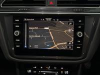 VOLKSWAGEN Tiguan Photo 15
