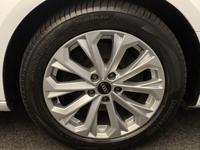 Audi A4 Photo 23