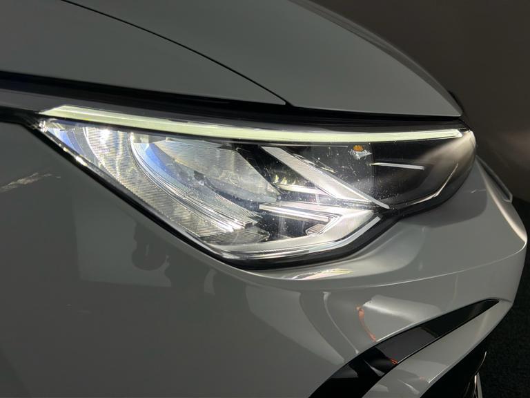 Volkswagen GOLF Photo bsapi-4510b938865b93bfc31fb06d8235ccba8f090a00.jpg