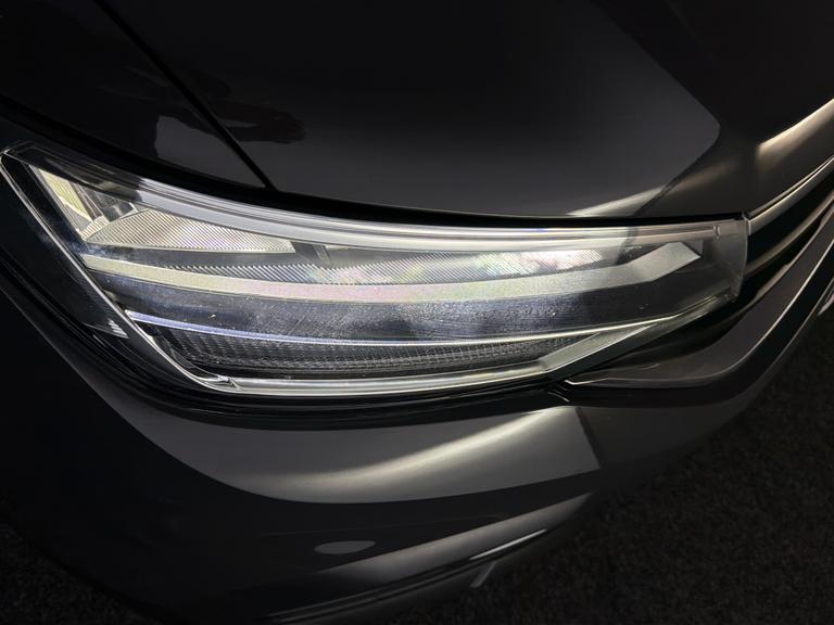 VOLKSWAGEN Tiguan Photo bsapi-454295cf9493920522ae8bf63d8e6625f30c8a2a.jpg