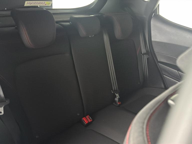 Ford FIESTA Photo bsapi-45a21f2f73d8d4cb40cb57de526442328547c519.jpg