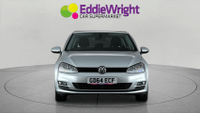 Volkswagen Golf Photo 1