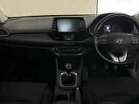 HYUNDAI I30 Photo 10